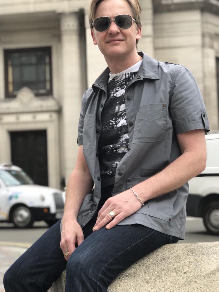 #MechanicChic! The La Maison Victor Bernie Shirt